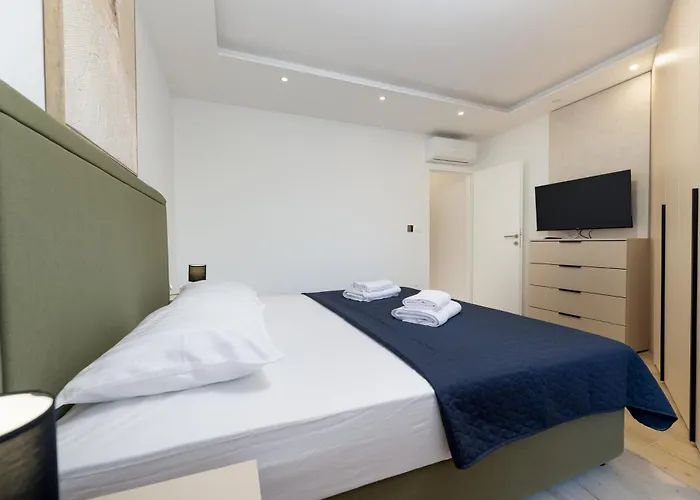 아파트 Fly 트로기르